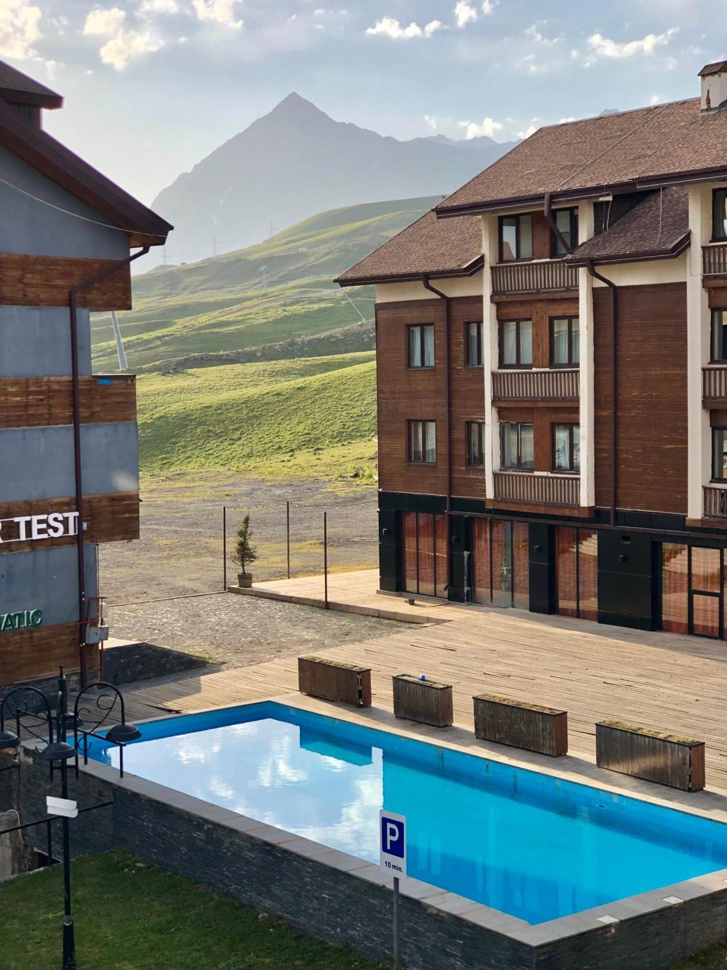 Gvc New Gudauri 2 Apartment Luaran gambar